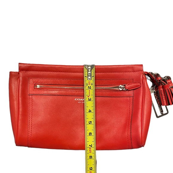 Coach ORANGE large leather clutch, its gorgeous. Good condition. - Picture 8 of 11
